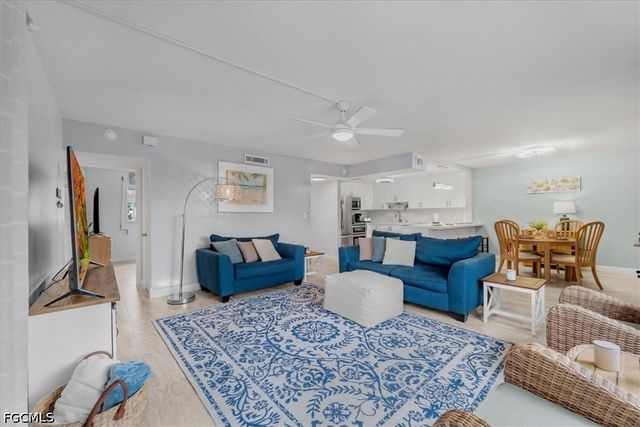 108 SE 47th ST 102, Cape Coral, FL 33904