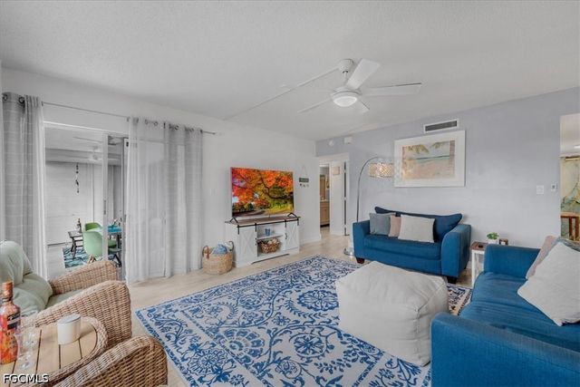 108 SE 47th ST 102, Cape Coral, FL 33904