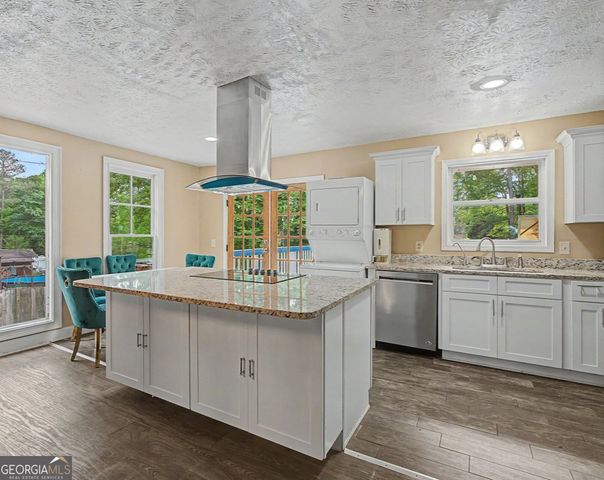 4161 Summer Place, Snellville, GA 30039