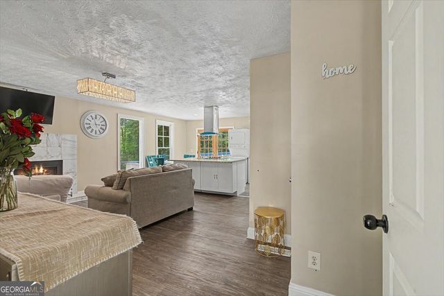 4161 Summer Place, Snellville, GA 30039