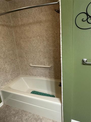 1809 Oklahoma Avenue, Deer Park, TX 77536