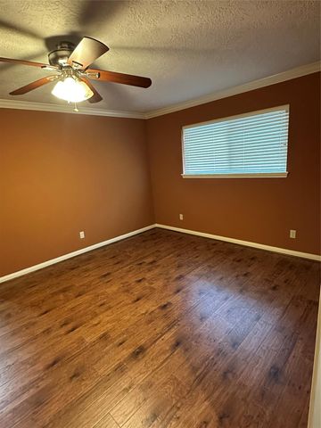 1809 Oklahoma Avenue, Deer Park, TX 77536