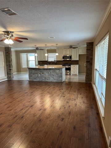 1809 Oklahoma Avenue, Deer Park, TX 77536