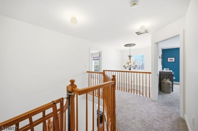 654 Skyline Dr, Jefferson Twp., NJ 07849