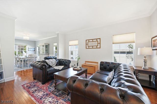 654 Skyline Dr, Jefferson Twp., NJ 07849