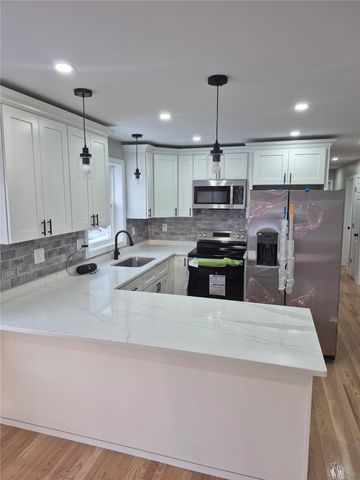 74 Westcott Avenue, Providence, RI 02909