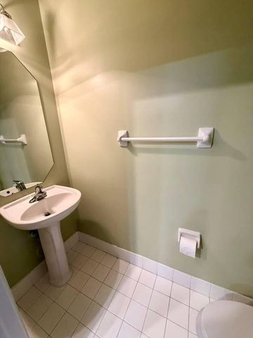 3329 NW 29TH Court, Lauderdale Lakes, FL 33311