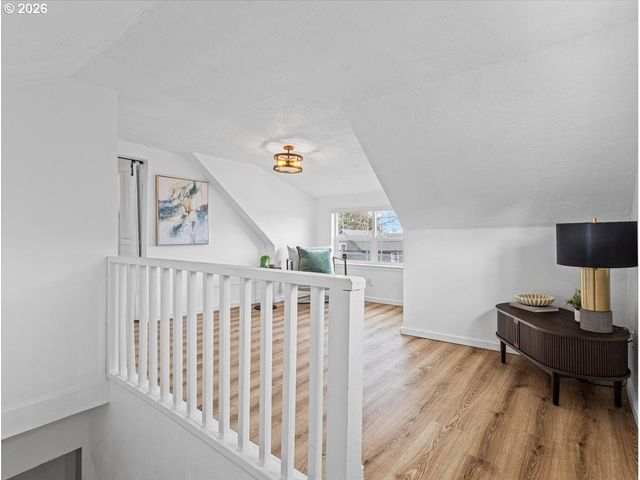 422 WILLAMETTE St, Oregon City, OR 97045