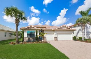 8047 Princeton DR, Naples, FL 34104