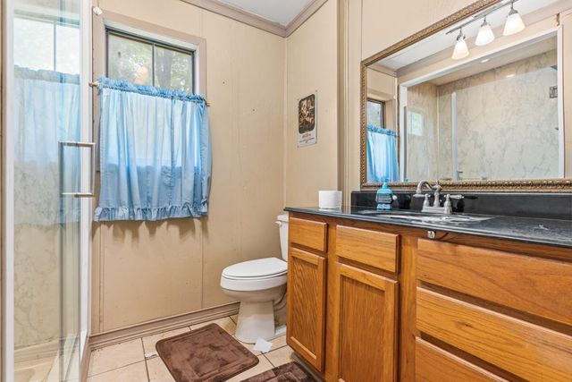 1193 Cowpen Road, Karnack, TX 75661