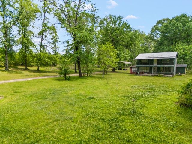 1193 Cowpen Road, Karnack, TX 75661