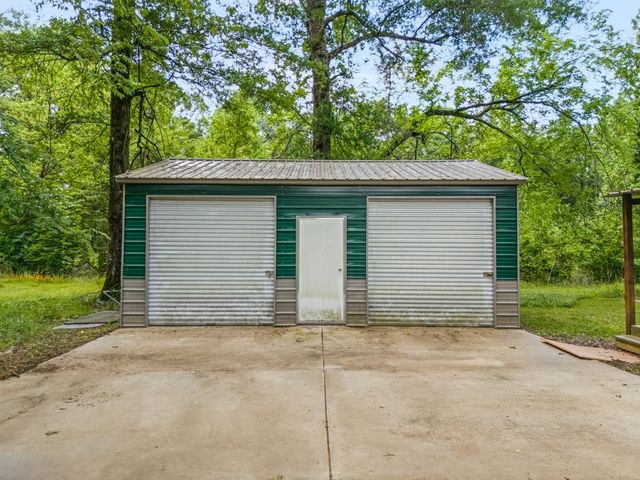1193 Cowpen Road, Karnack, TX 75661