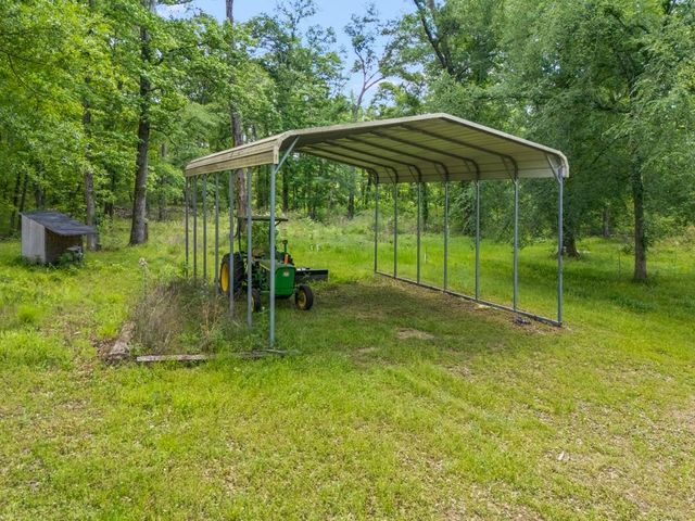 1193 Cowpen Road, Karnack, TX 75661