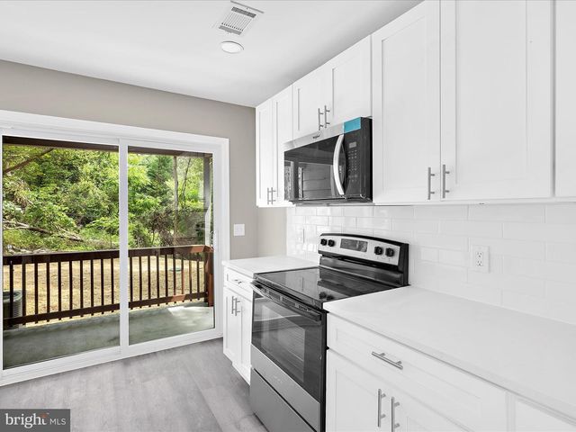 360 NOTTINGHAM RD, Elkton, MD 21921