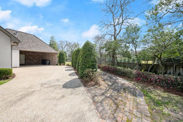 8100 Old Hammond Hwy, Baton Rouge, LA 70809