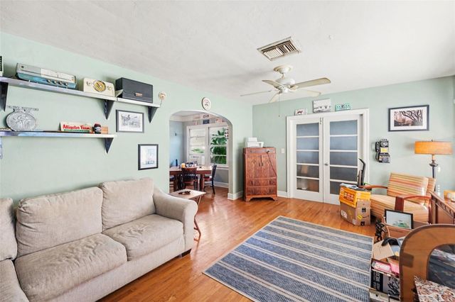 1228 15TH STREET N, St Petersburg, FL 33705