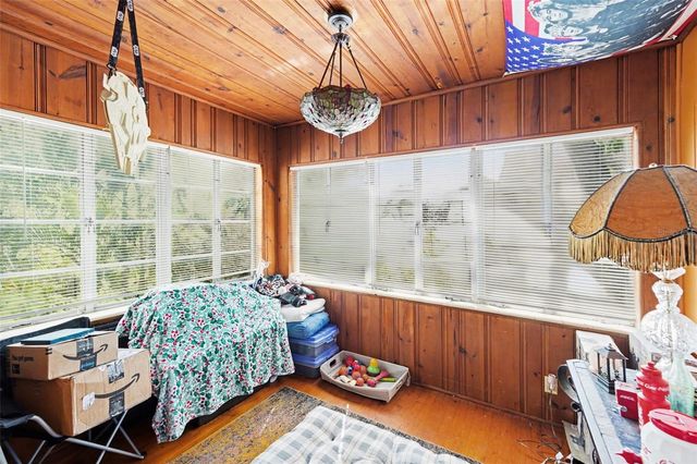 1228 15TH STREET N, St Petersburg, FL 33705