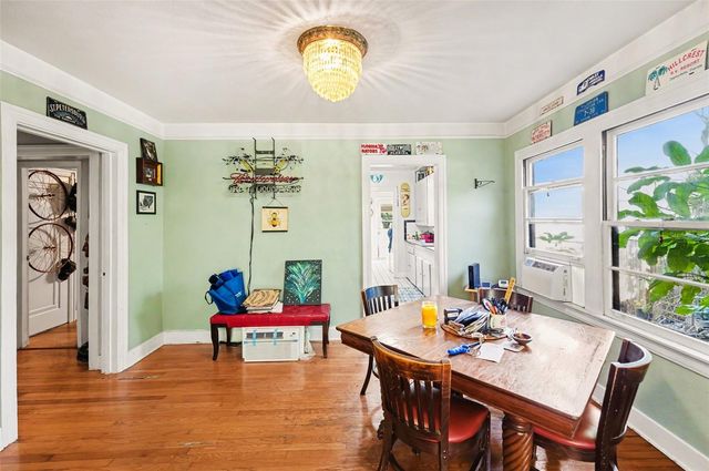 1228 15TH STREET N, St Petersburg, FL 33705