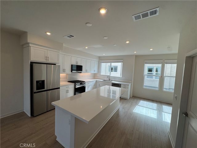 652 E Fourth Street, Pomona, CA 91766