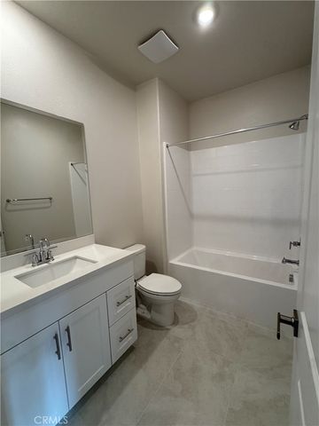 652 E Fourth Street, Pomona, CA 91766