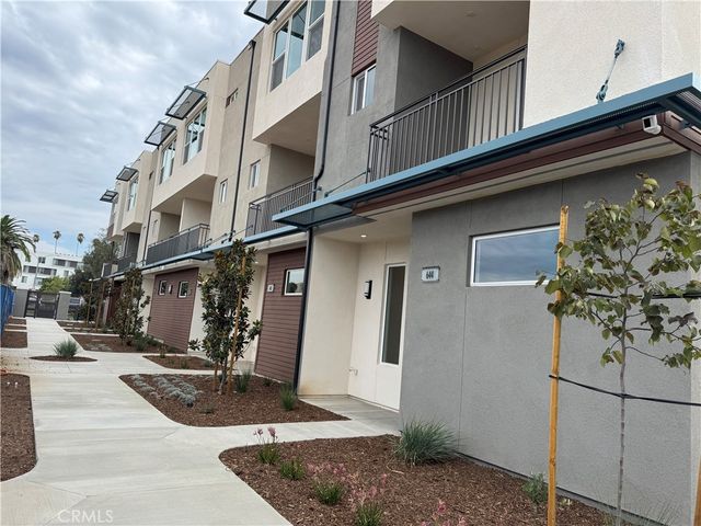 652 E Fourth Street, Pomona, CA 91766