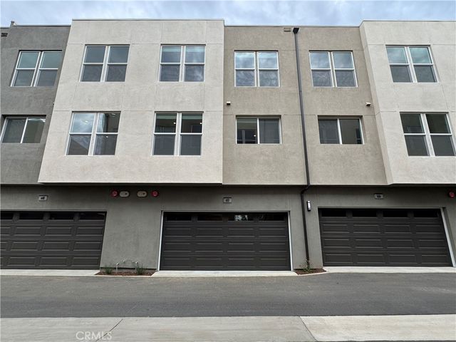 652 E Fourth Street, Pomona, CA 91766