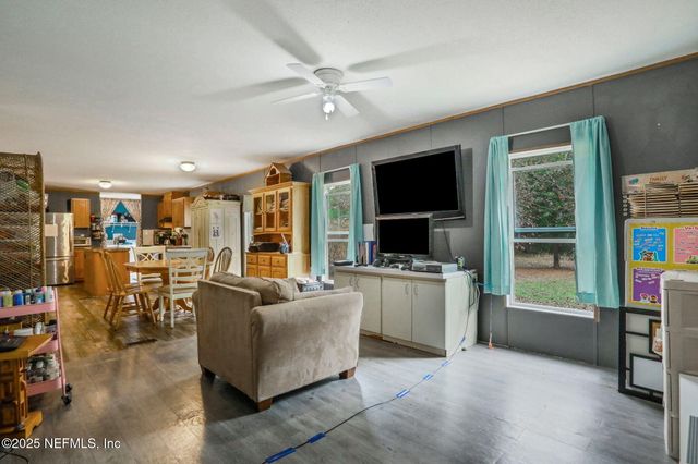 4527 BONDARENKO Road, Keystone Heights, FL 32656