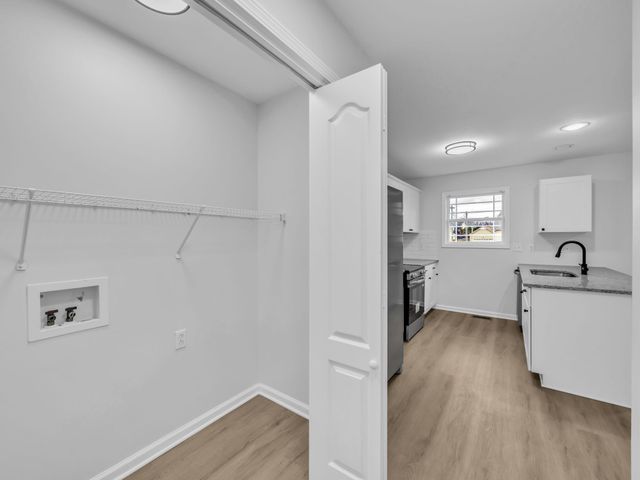 1321 Loren Cir, Clarksville, TN 37042