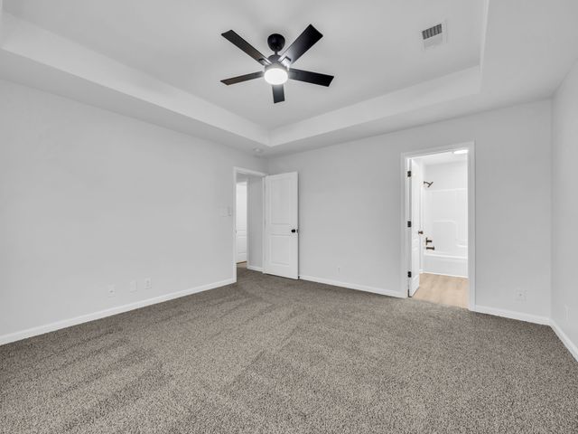 1321 Loren Cir, Clarksville, TN 37042