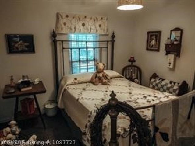 801 Buena Vista Avenue, Van Buren, AR 72956