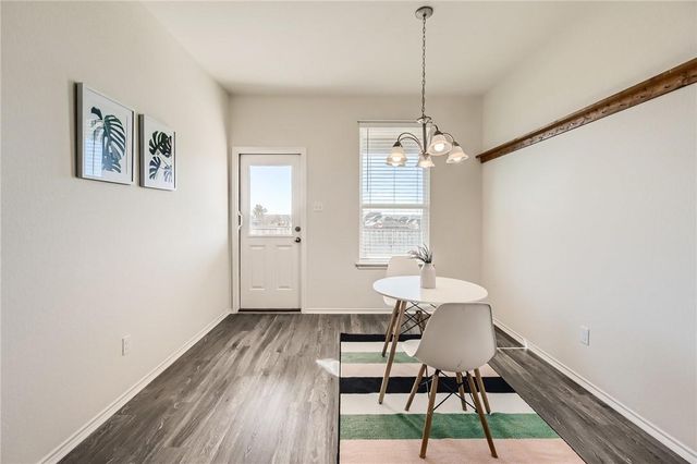 288 Eves Necklace DR, Buda, TX 78610