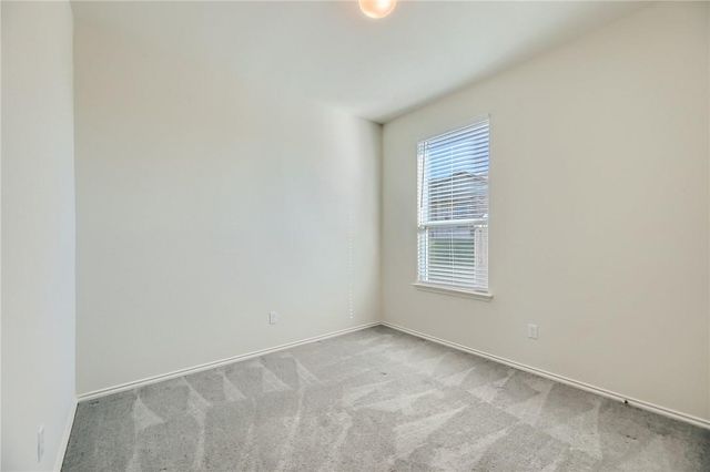 288 Eves Necklace DR, Buda, TX 78610