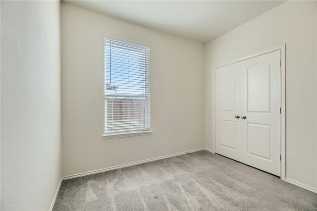 288 Eves Necklace DR, Buda, TX 78610