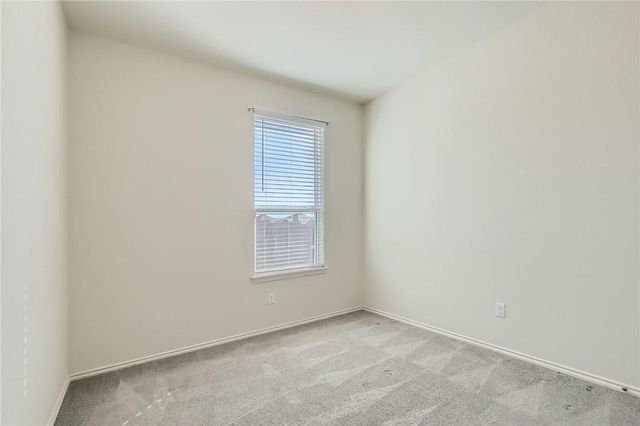 288 Eves Necklace DR, Buda, TX 78610