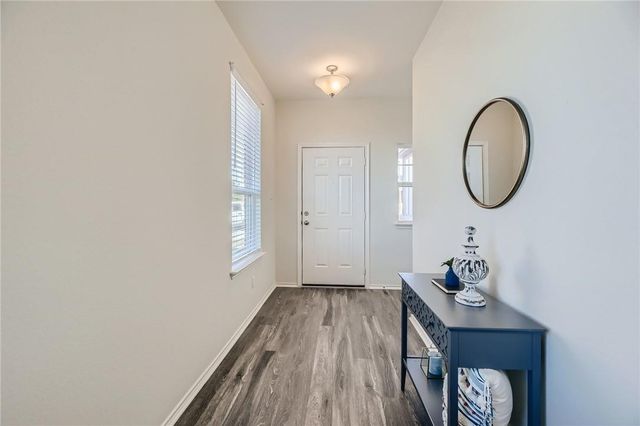 288 Eves Necklace DR, Buda, TX 78610