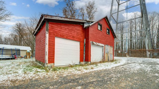 34 N Main Street, Mayfield, NY 12117