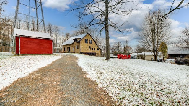 34 N Main Street, Mayfield, NY 12117