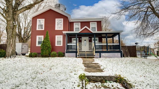 34 N Main Street, Mayfield, NY 12117