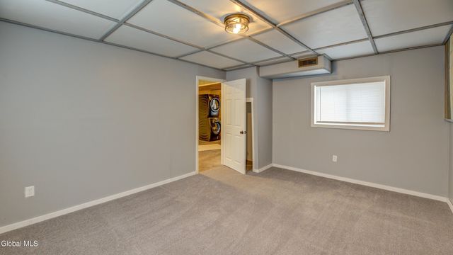 34 N Main Street, Mayfield, NY 12117