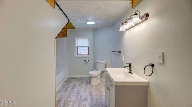 34 N Main Street, Mayfield, NY 12117