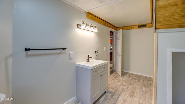 34 N Main Street, Mayfield, NY 12117