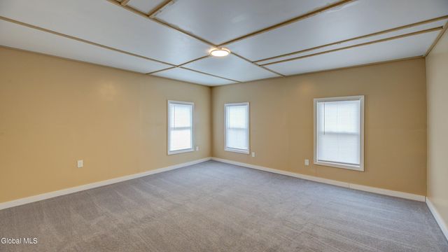 34 N Main Street, Mayfield, NY 12117