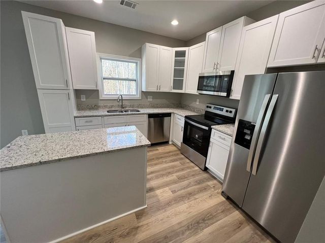 219 Brookwood Crossing, Douglasville, GA 30134