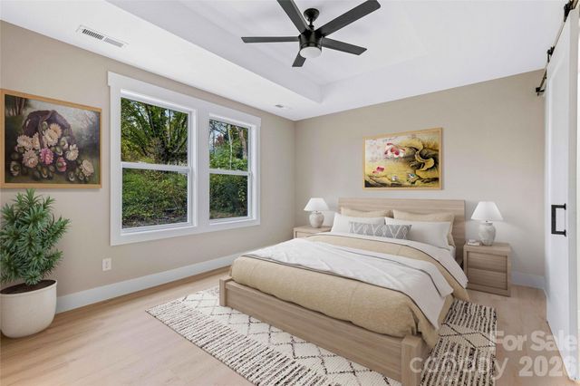 634 Beehive Road, Hendersonville, NC 28792