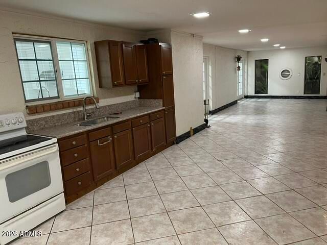 13001 N 65 Drive, Glendale, AZ 85304