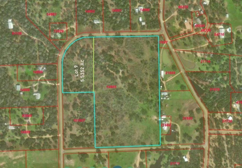 000 Kearney Drive, Columbus, TX 78934