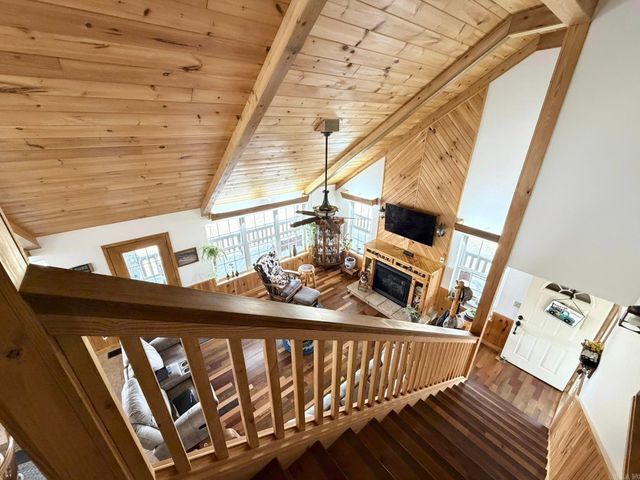 2096 QMC Road, Mountain View, AR 72560