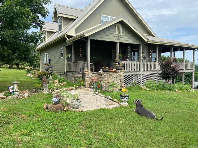 2096 QMC Road, Mountain View, AR 72560