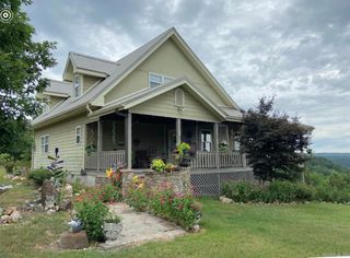 2096 QMC Road, Mountain View, AR 72560