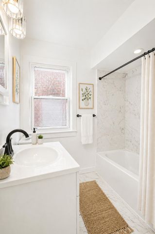 11560 Christy Street, Detroit, MI 48205